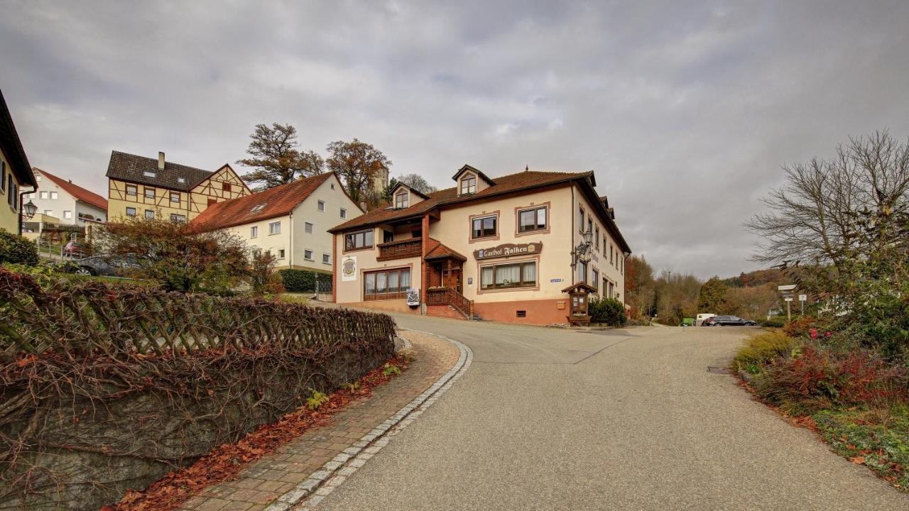 Landgasthof Falken Huttlingen エクステリア 写真